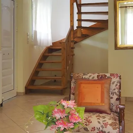 καλοσκοπη Luxury House